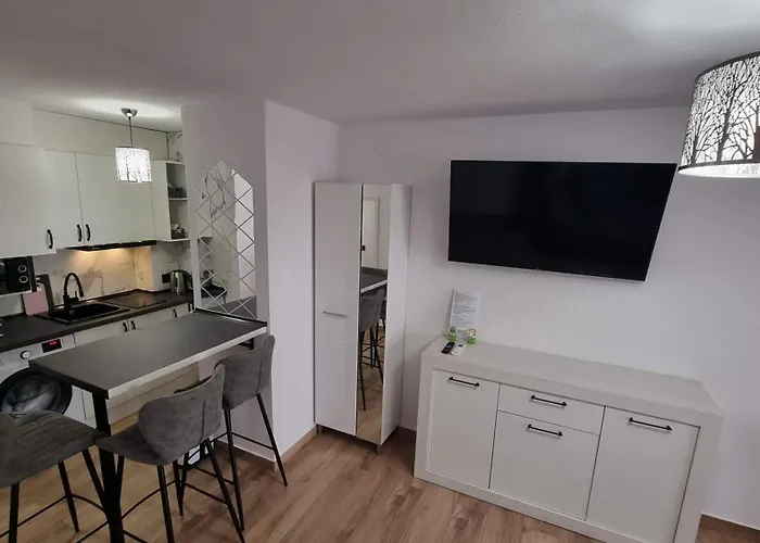 Apartman Coastal Ramon Galud *